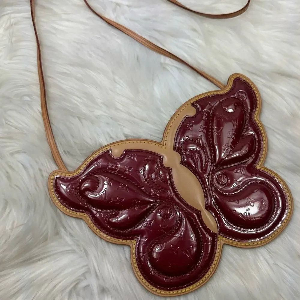 💎✨RARE FIND✨💎Authentic LOUIS VUITTON Crossbody Bag - Picture 2 of 6